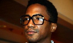 Thumbnail image for Q Tip accepts Worldwide Award